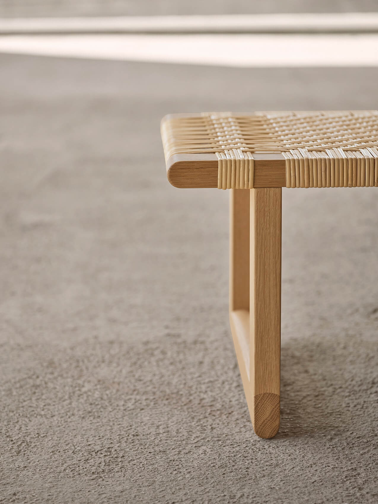 BM0488 bench / table