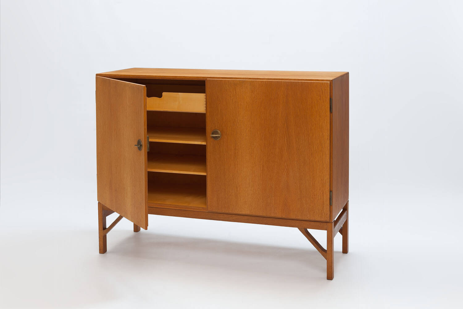 Vintage Eiken Cabinet