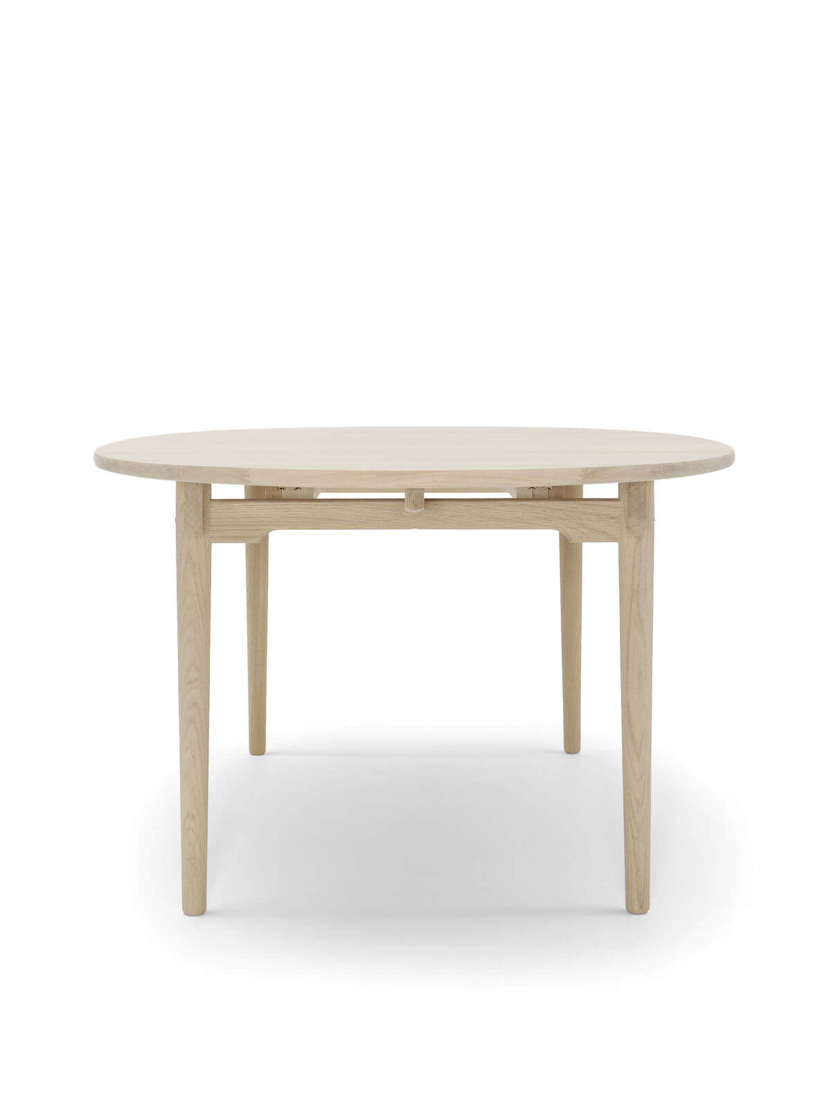 CH338 dining table