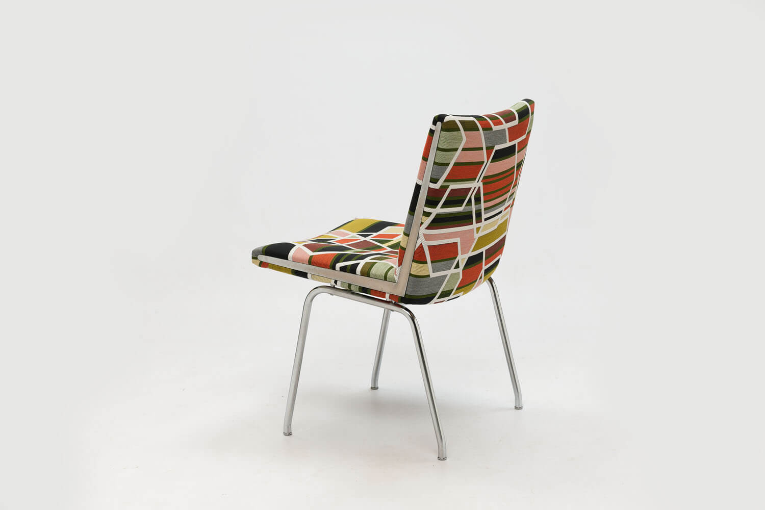 Vintage AP38 ‘Airport’ Chair