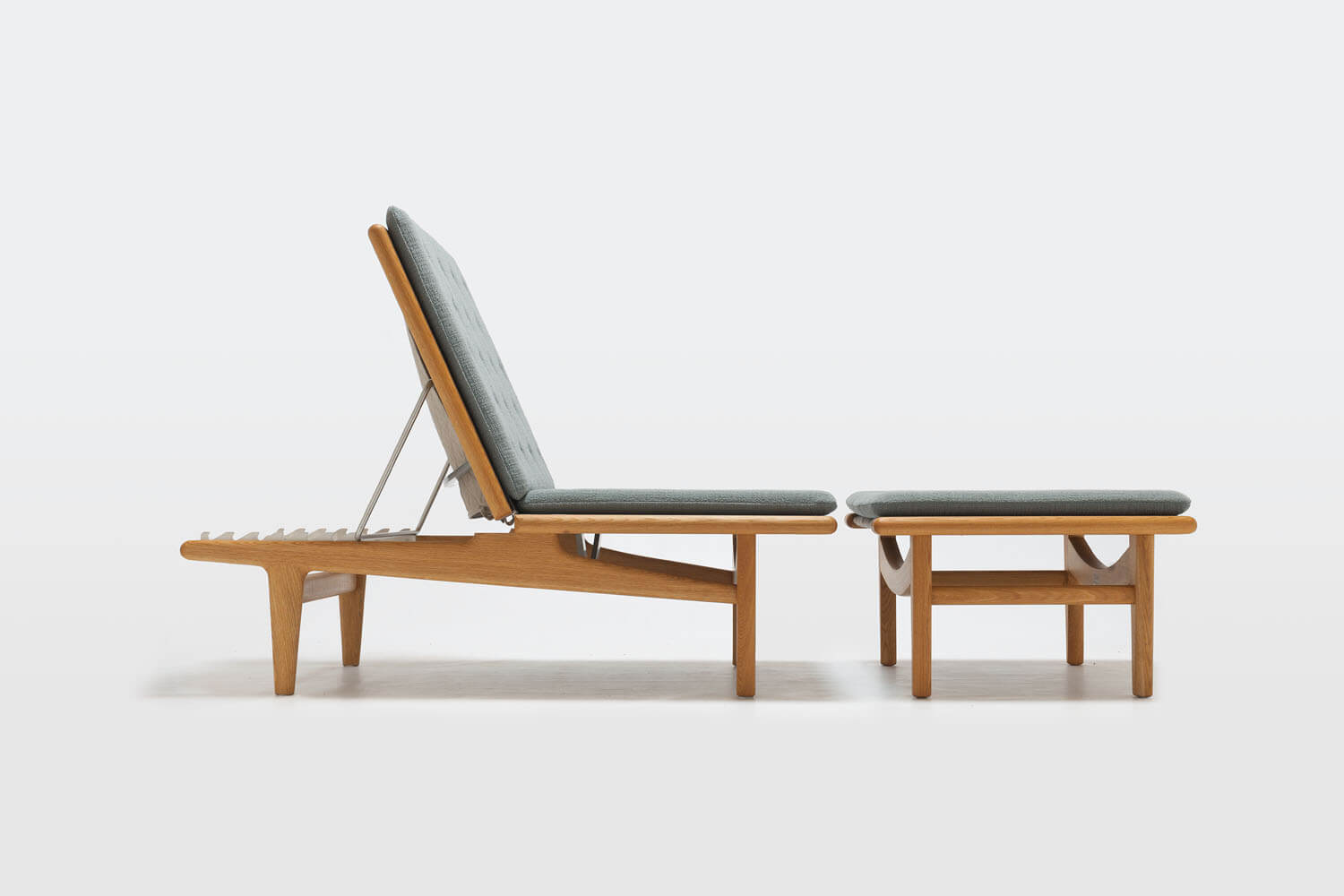 GE1 Lounge Chair – Bench