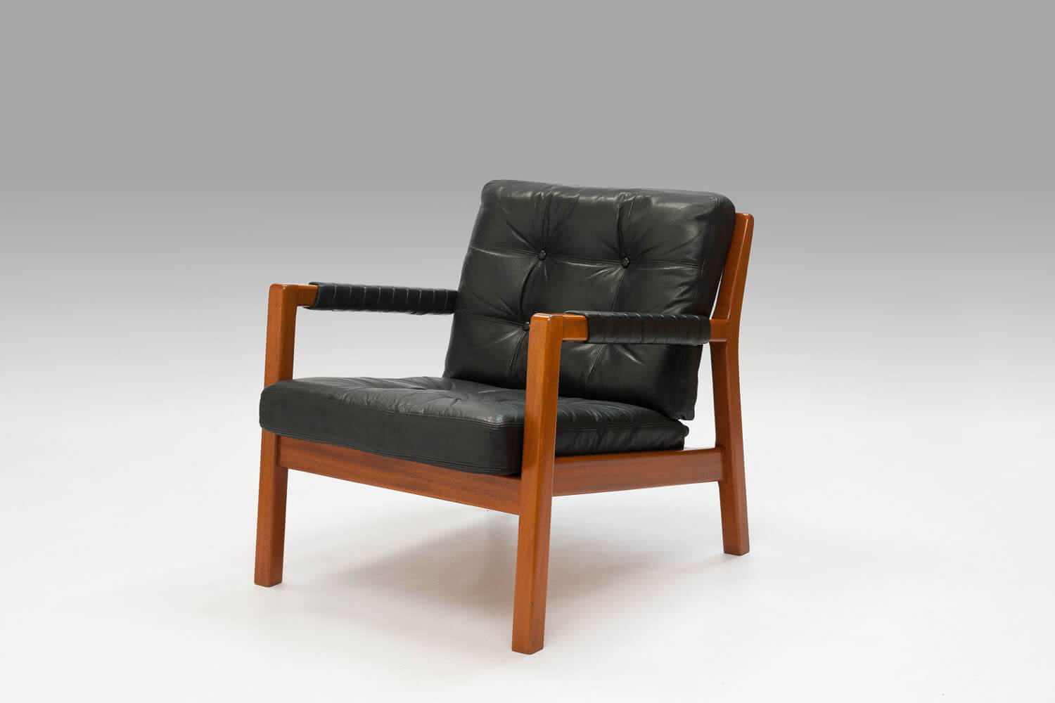 Vintage ‘Rialto’ Chairs (2)