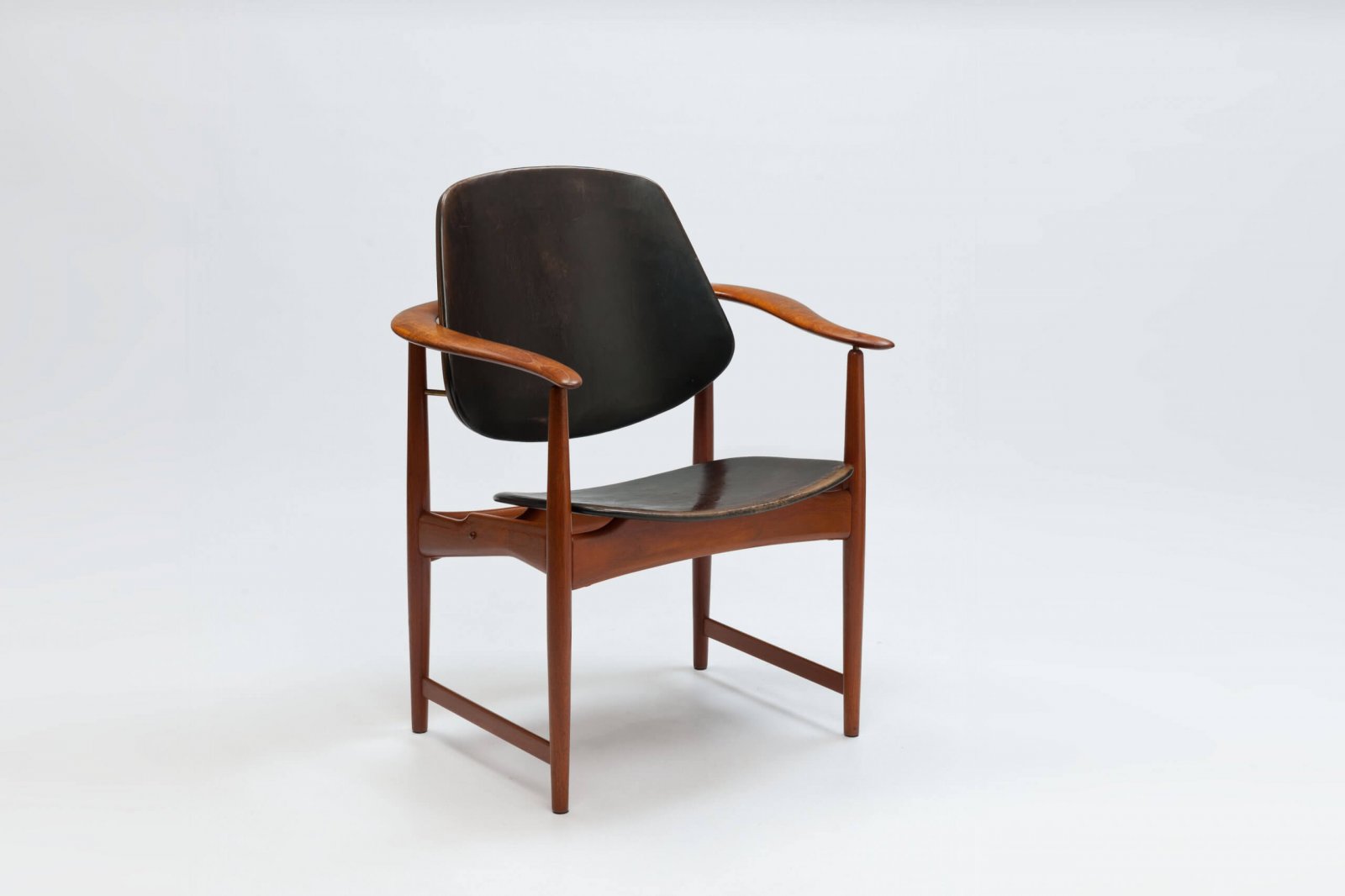 Vintage ‘omwikkelde armleuning’ stoel