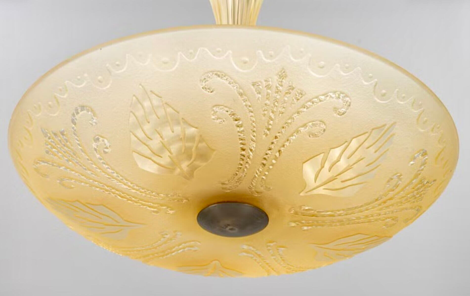 Gestileerd bladmotief lamp